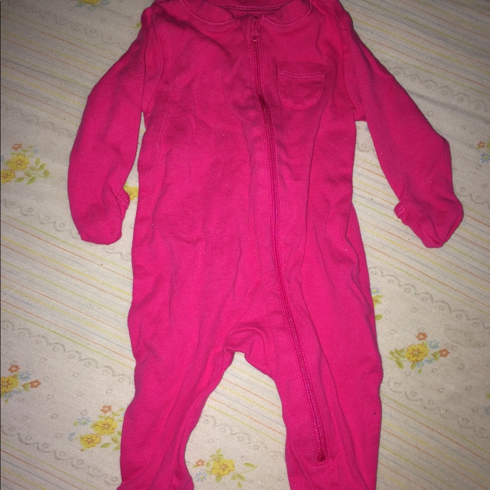 0-3 month sleeper like new